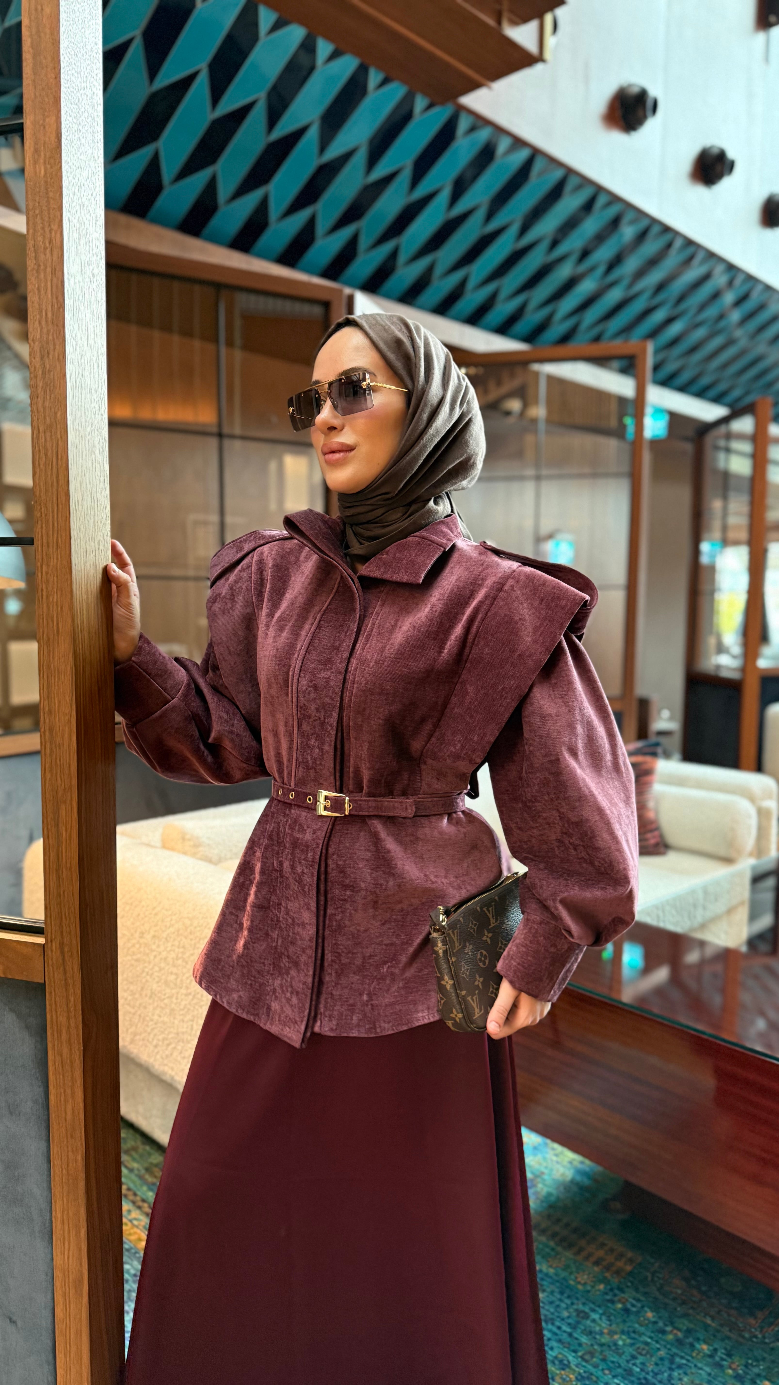 Velvet Aura Kemerli Kadife Ceket