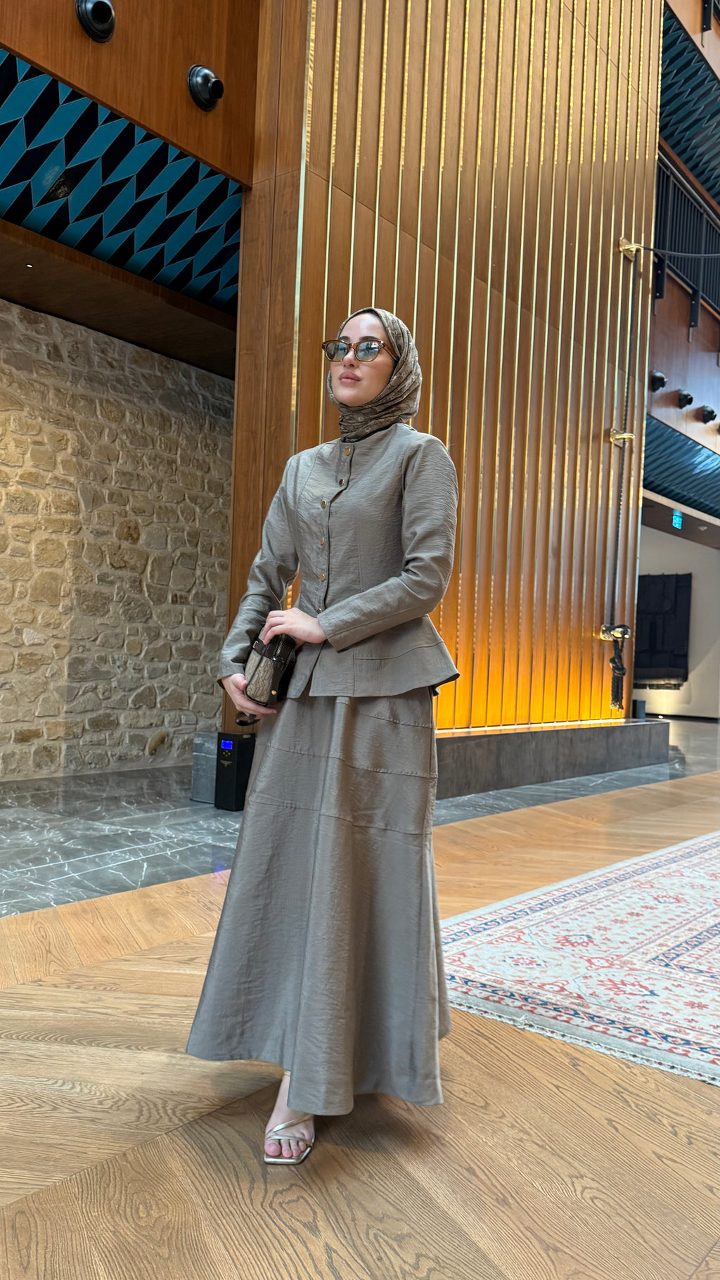 Sütlü kahve Çıtçıtlı Takım