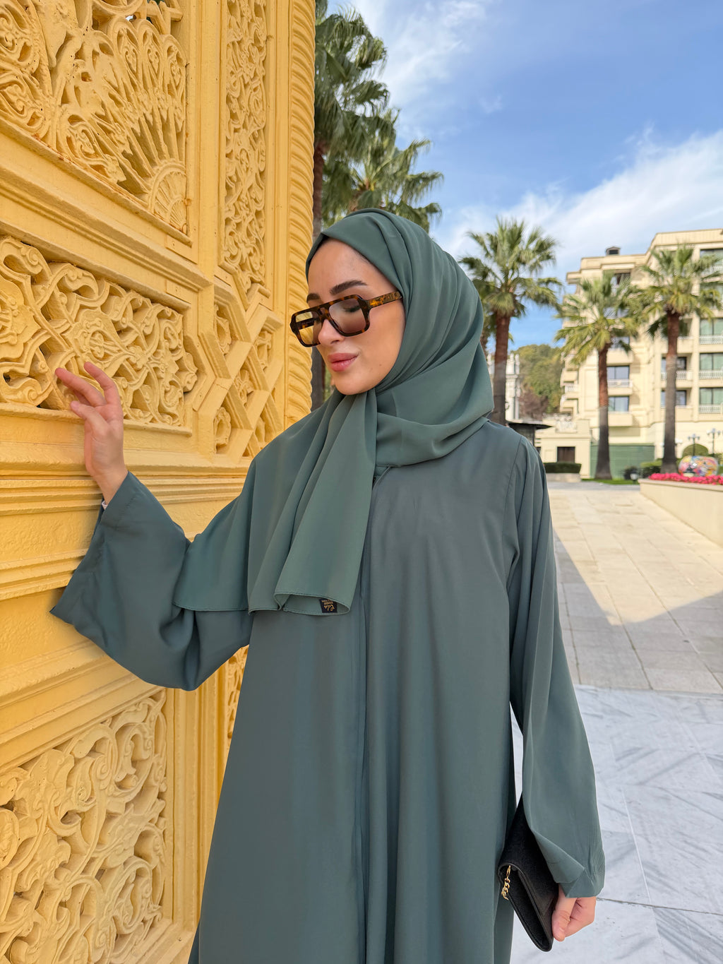 Düz Zümrüt Abaya