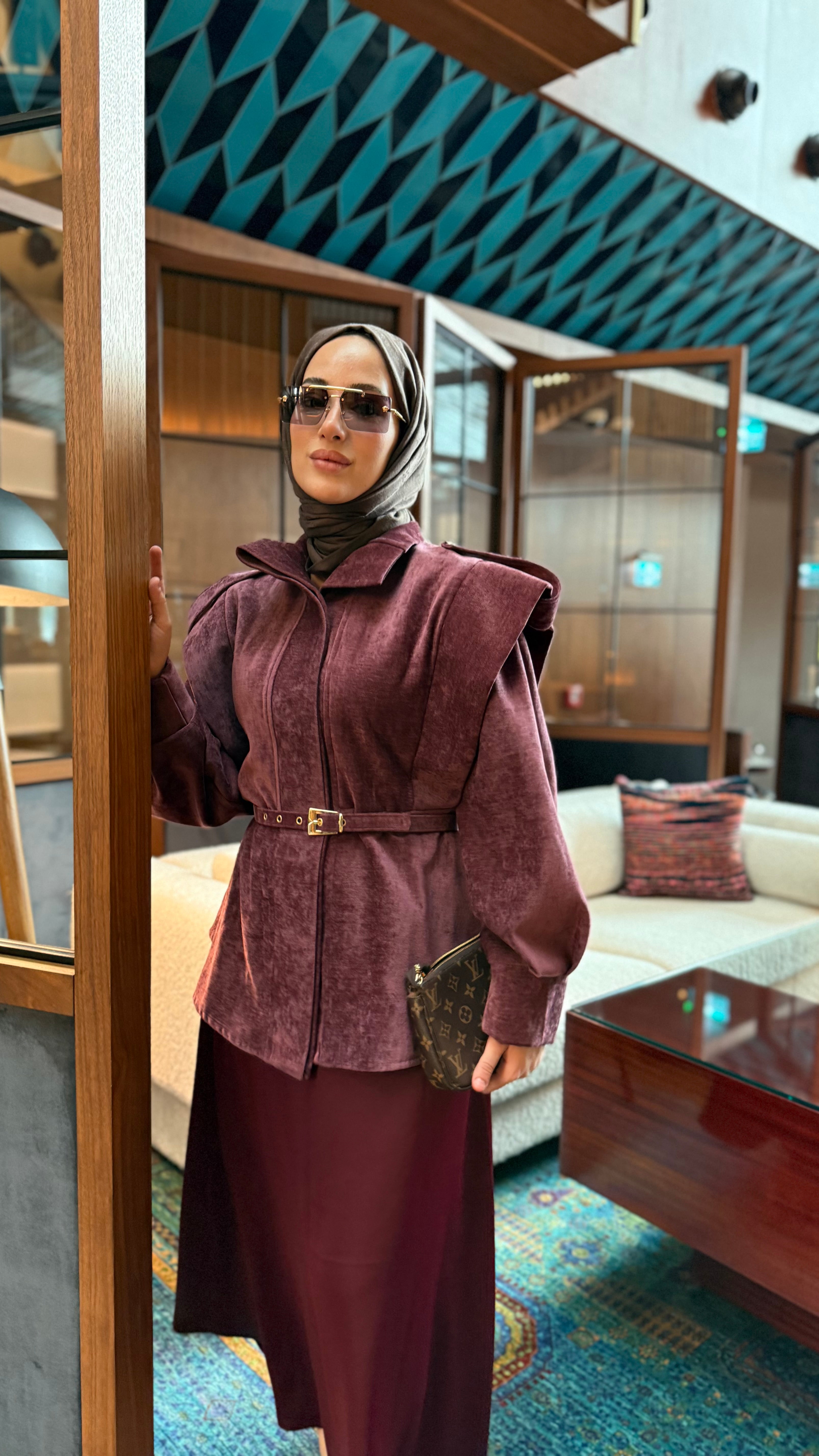 Velvet Aura Kemerli Kadife Ceket