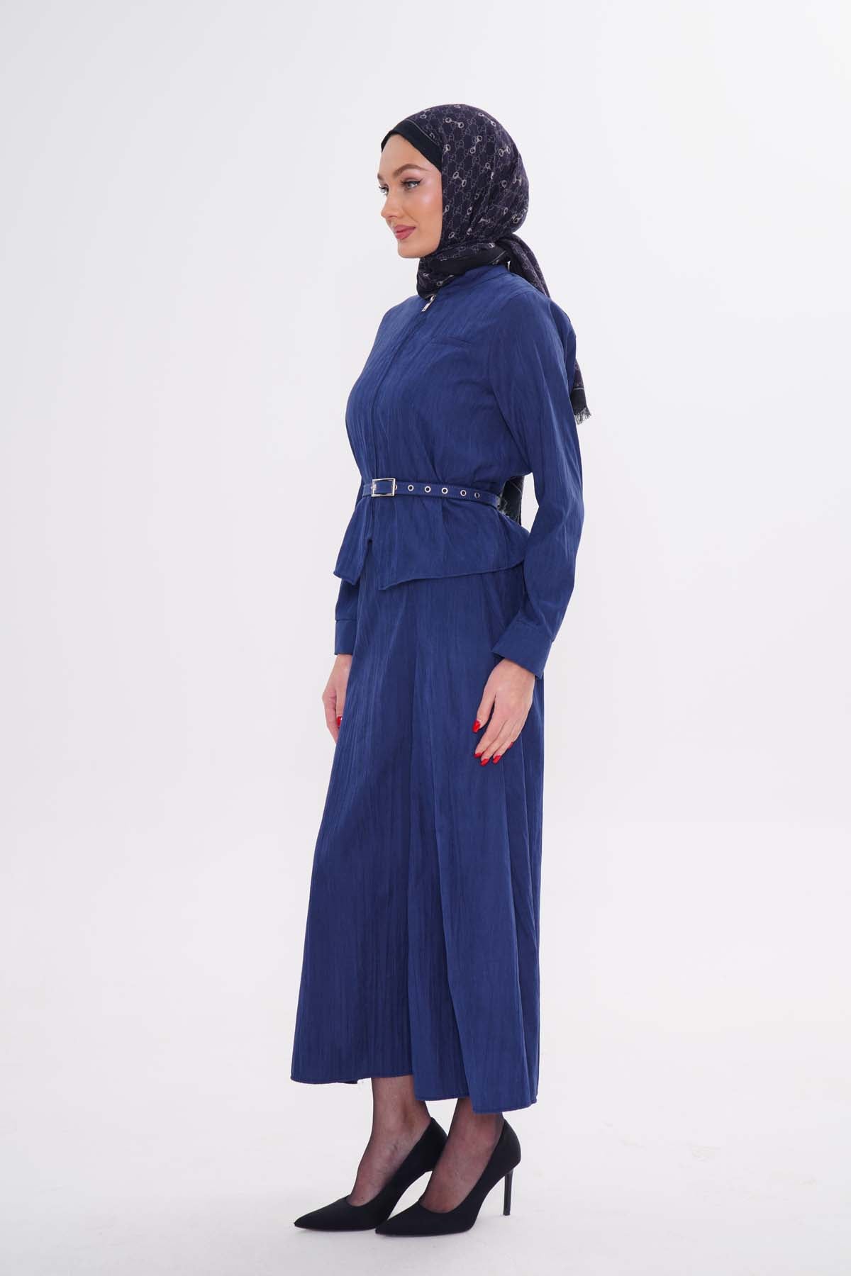 Kemer Detaylı Etekli Takım