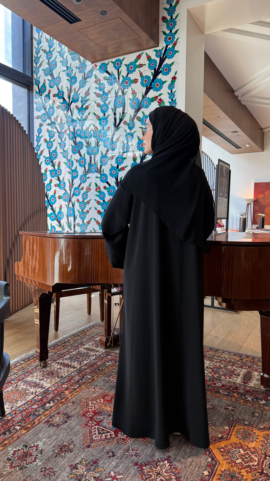 Sahra Siyah Abaya