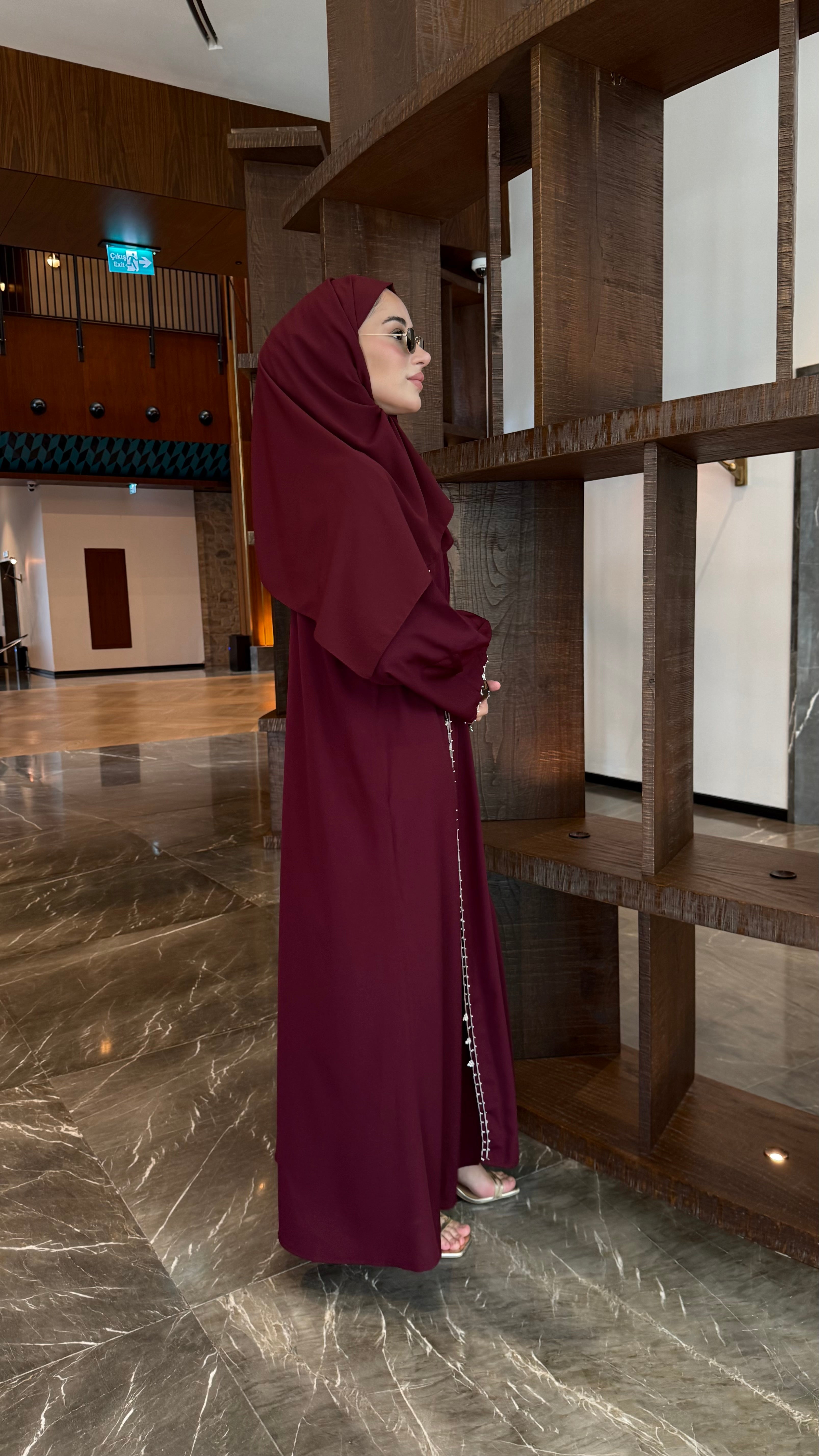 Sahra Bordo Abaya