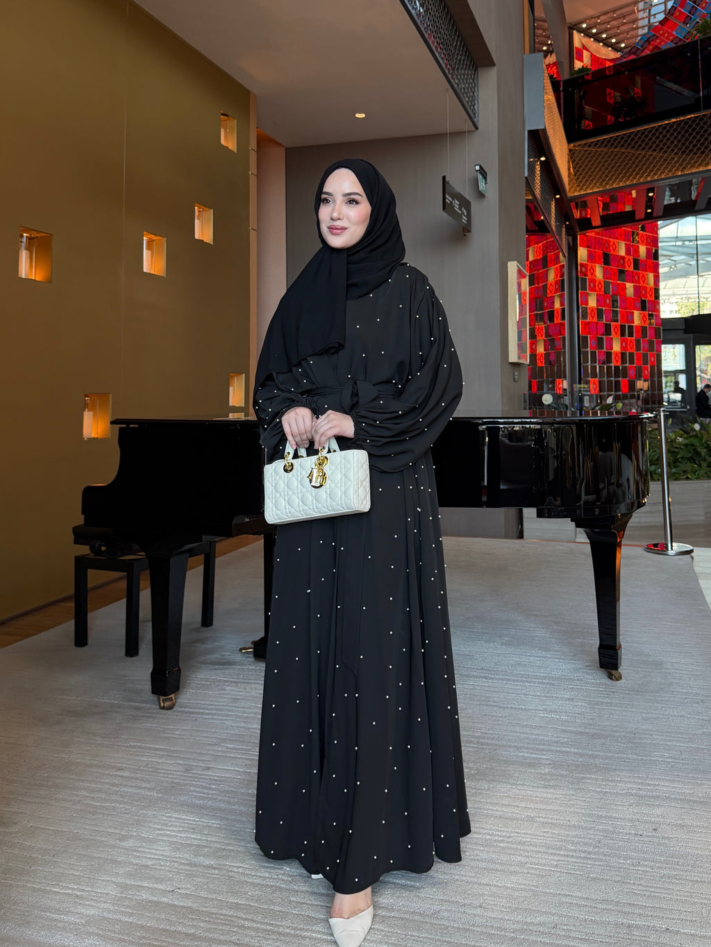 İNCİ ABAYA